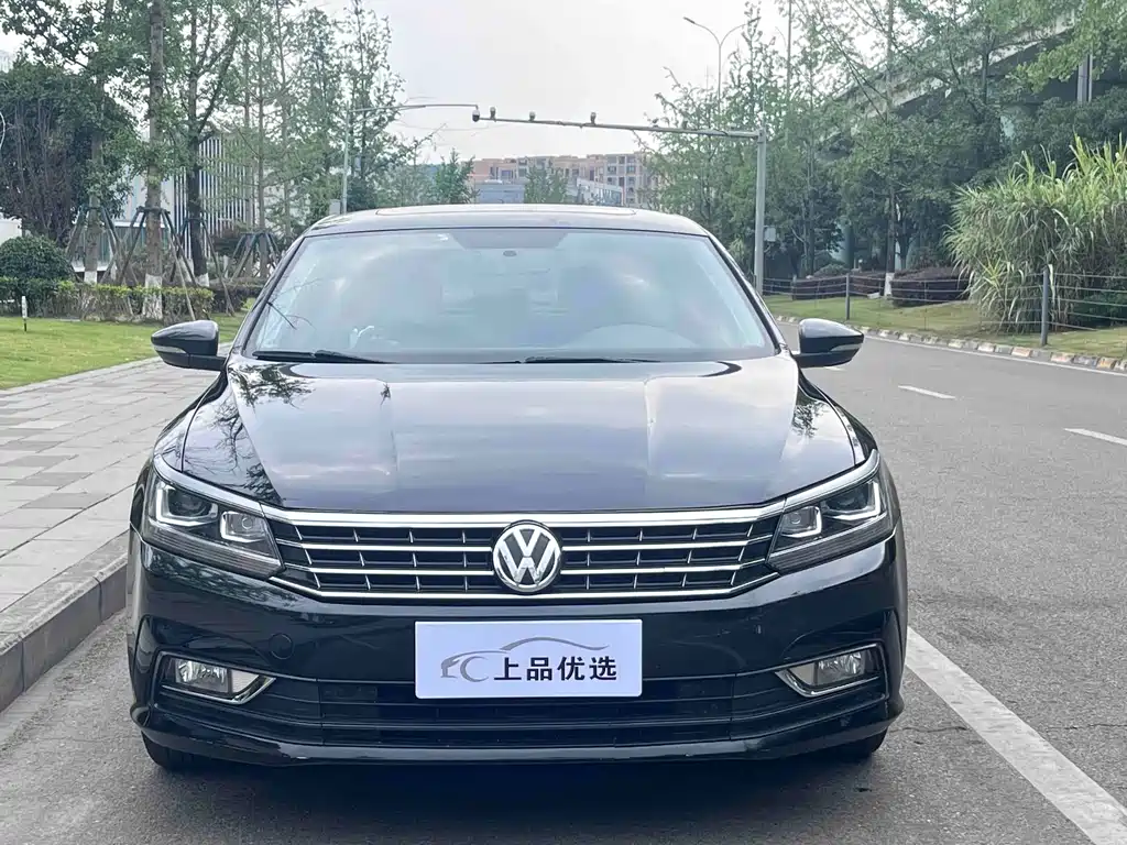 Volkswagen Passat 2019 — фото 2