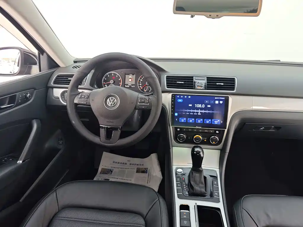 Volkswagen Passat 2016 — фото 17