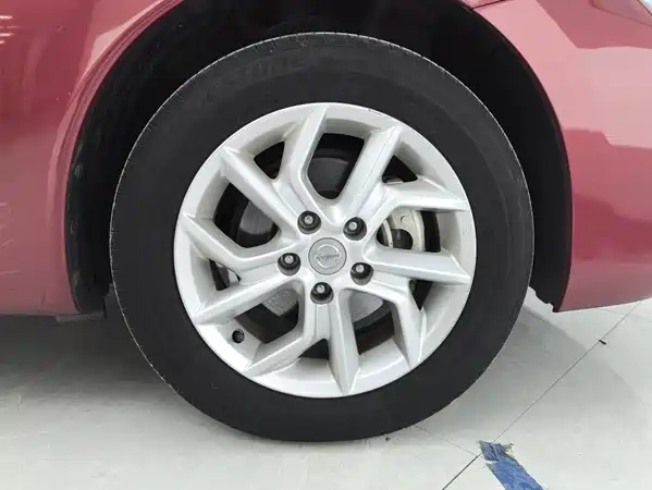 Nissan Tiida 2021