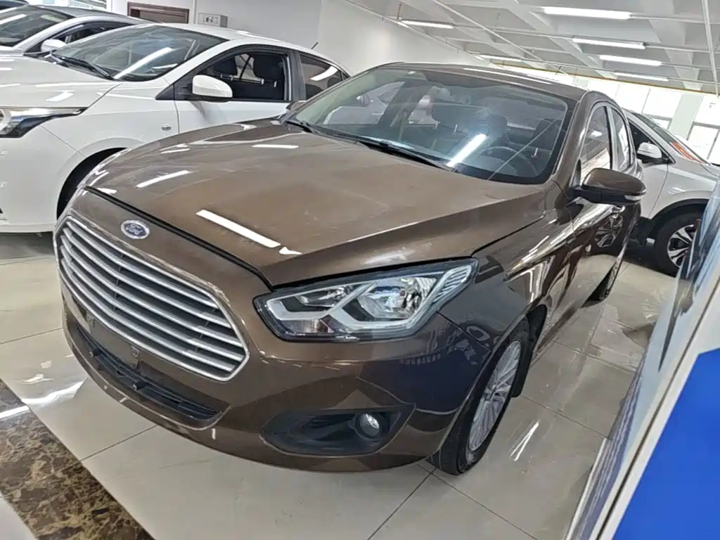 Ford Escort 2015