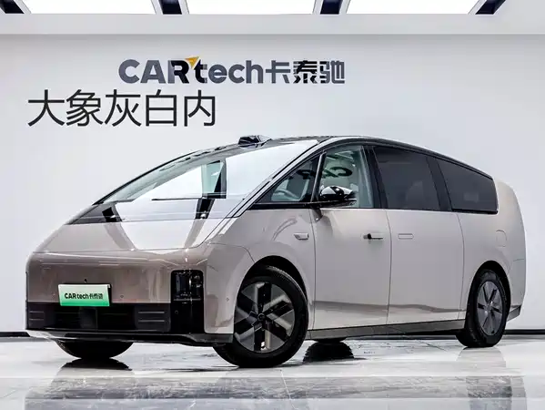 Li Auto MEGA 2024