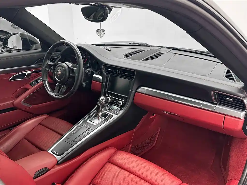 Porsche 911 2015 — фото 11