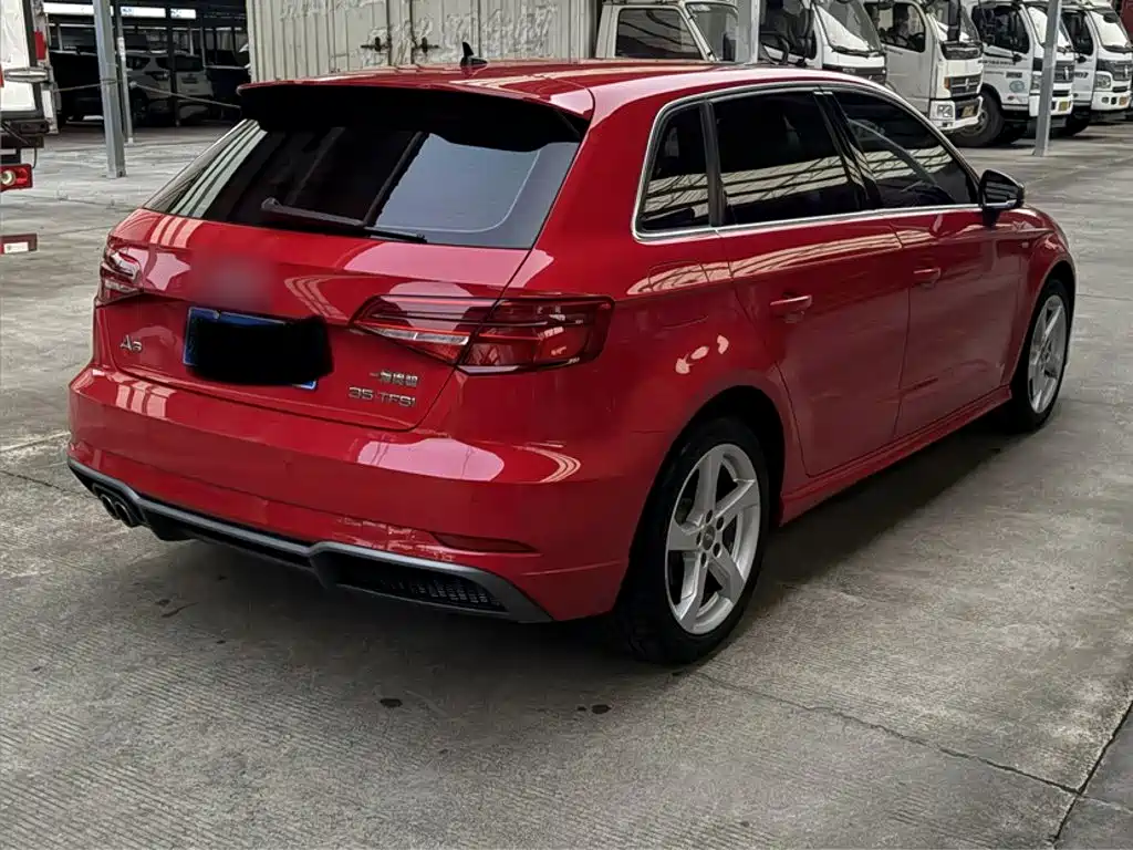 Audi A3 2019 — фото 12