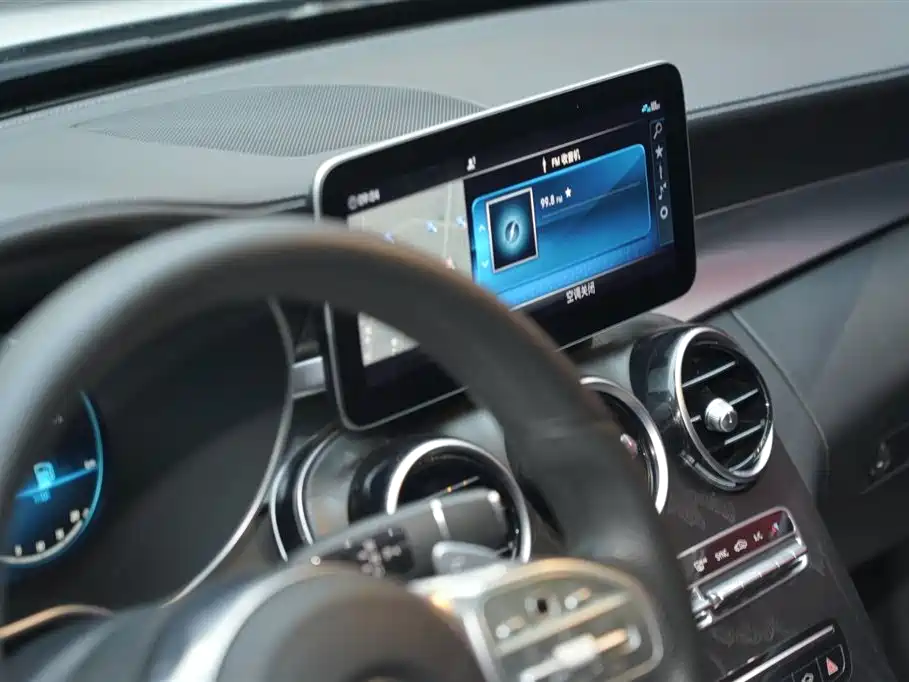 Mercedes-Benz C-Class 2020 — фото 16