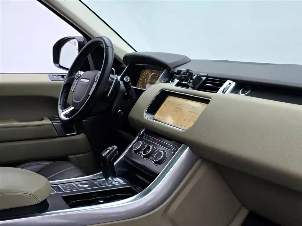 Land Rover Sport 2017 — фото 13