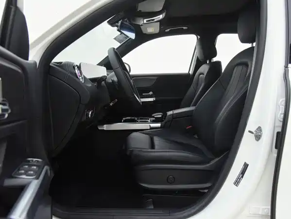 Mercedes-Benz GLB 2020