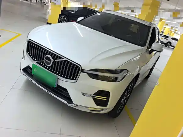 Volvo XC60 2024