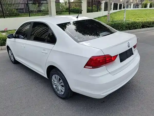 Volkswagen Santana 2021