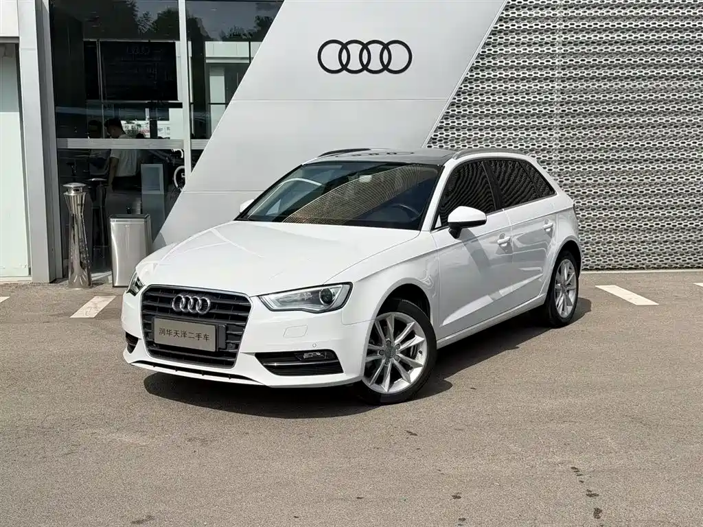 Audi A3 2016 — фото 1