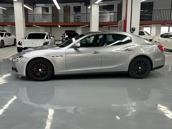 Maserati Ghibli 2016