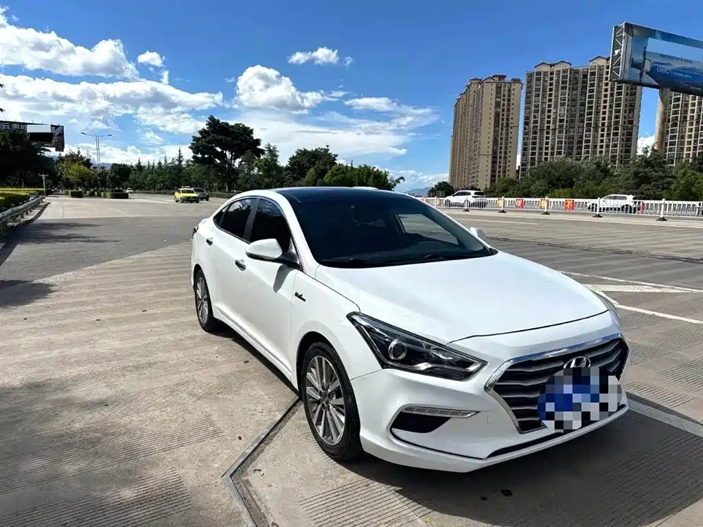 Hyundai Mistra 2016 — фото 3
