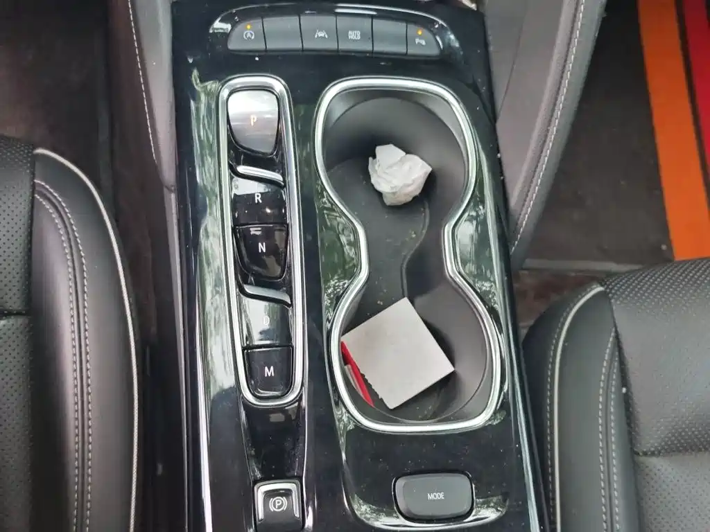 Buick Envision Plus 2022 — фото 14