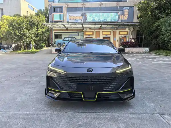 Changan UNI-V 2022
