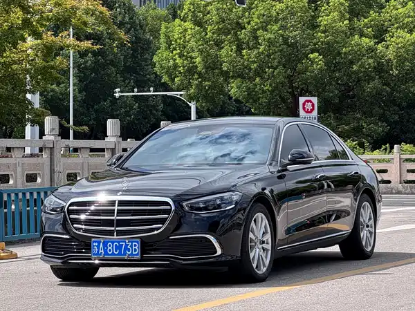 Mercedes-Benz S-Class 2024