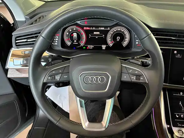 Audi Q7 2025