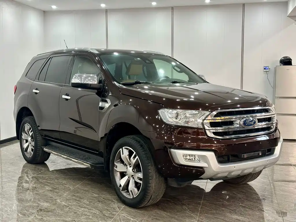 Ford Everest 2016 — фото 3