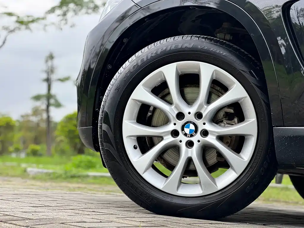 BMW X5 2018 — фото 19