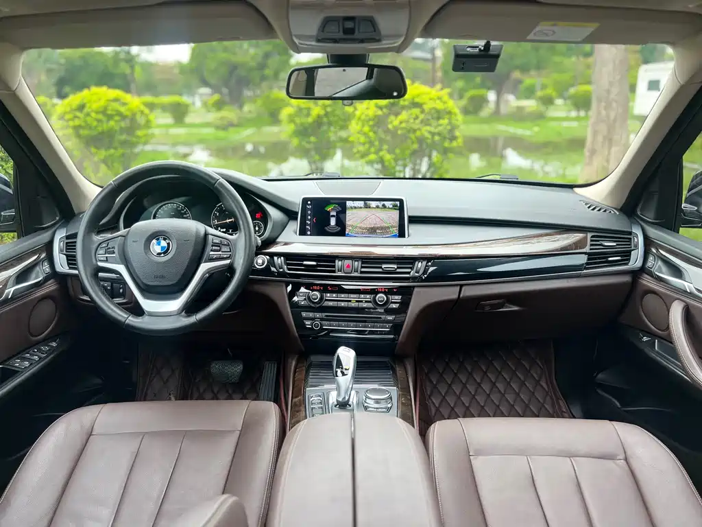 BMW X5 2018 — фото 10