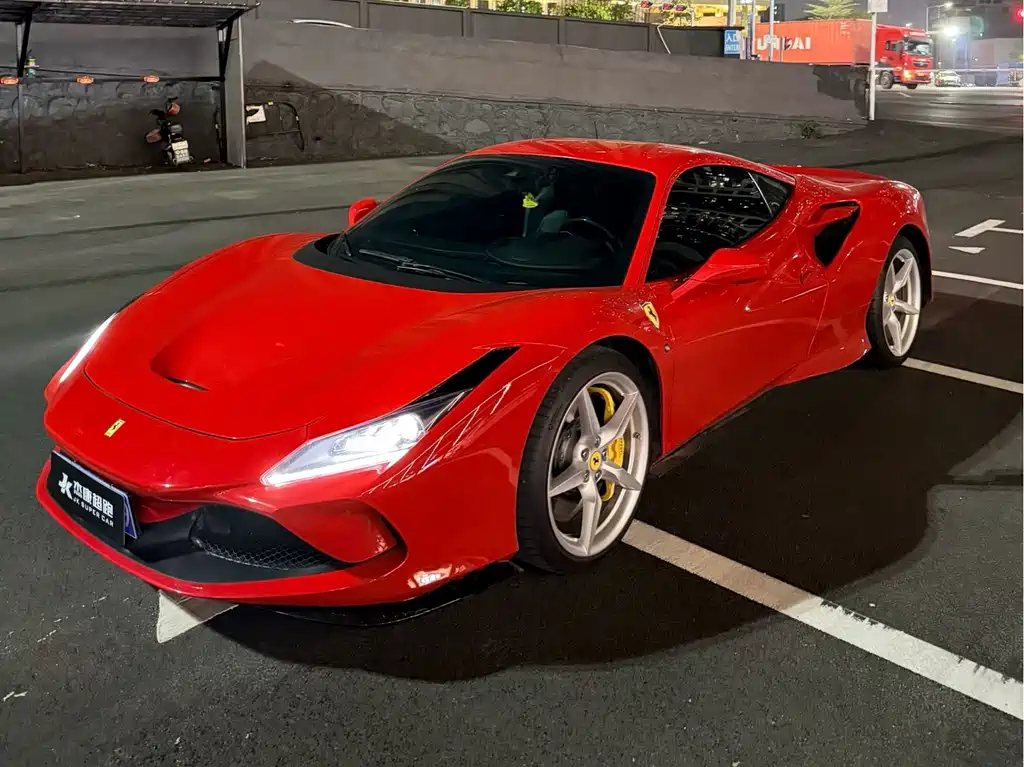 Ferrari F8 2022 — фото 2