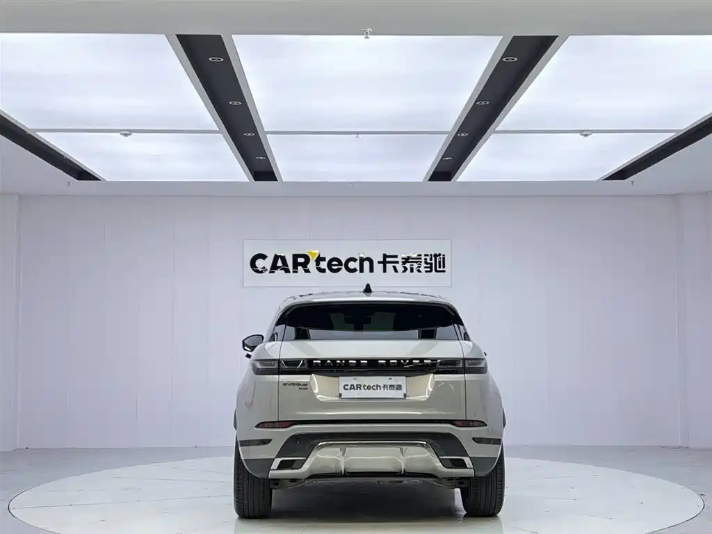 Land Rover Evoque 2024 — фото 4