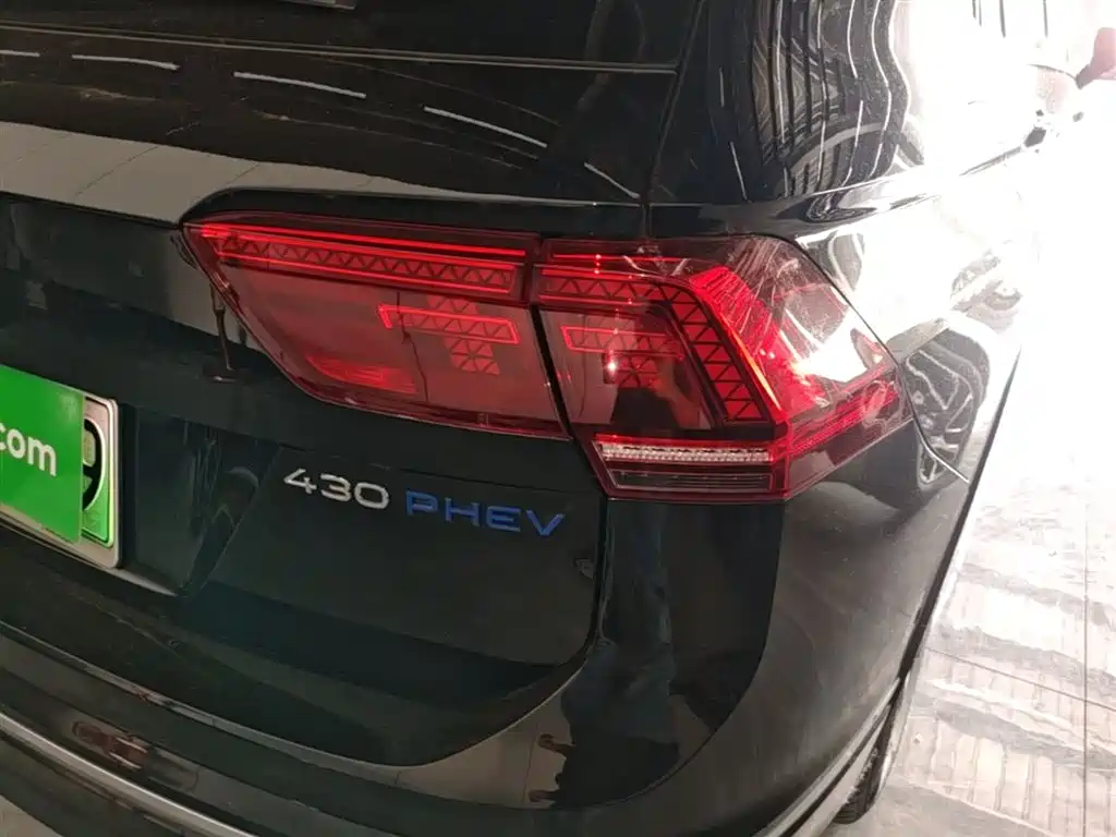 Volkswagen Tiguan L PHEV 2021 — фото 8