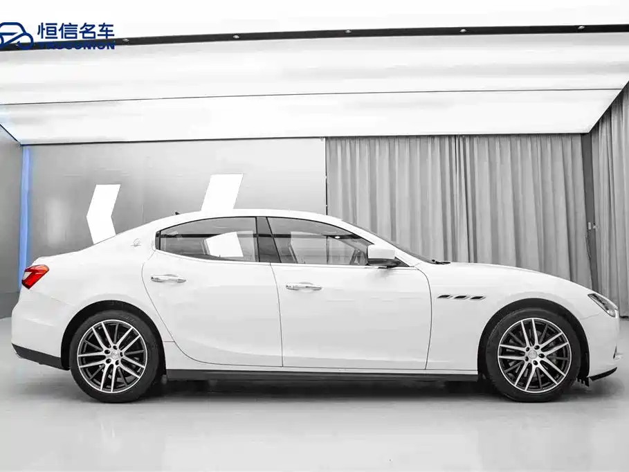 Maserati Ghibli 2014 — фото 4