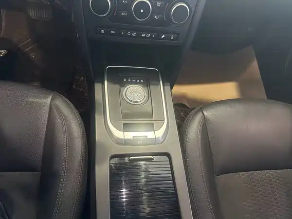 Land Rover Discovery Sport 2018