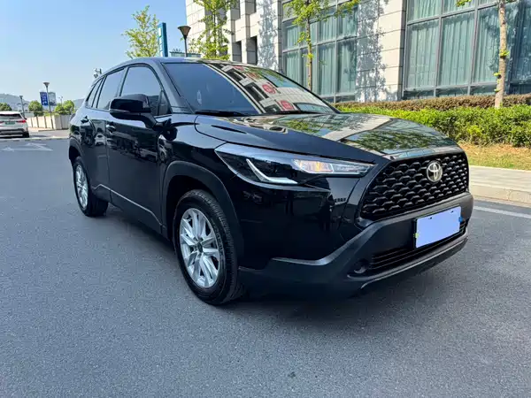 Toyota Corolla Cross 2025
