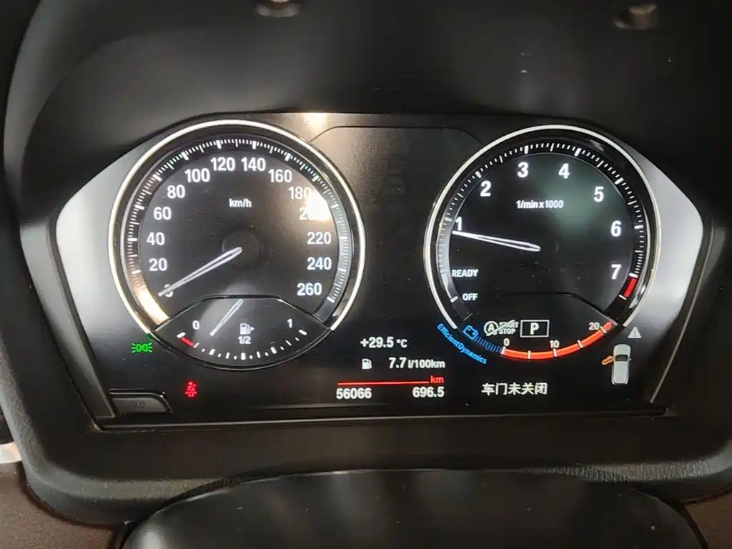 BMW X2 2022 — фото 12