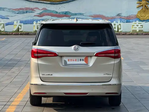 Buick GL8 2017