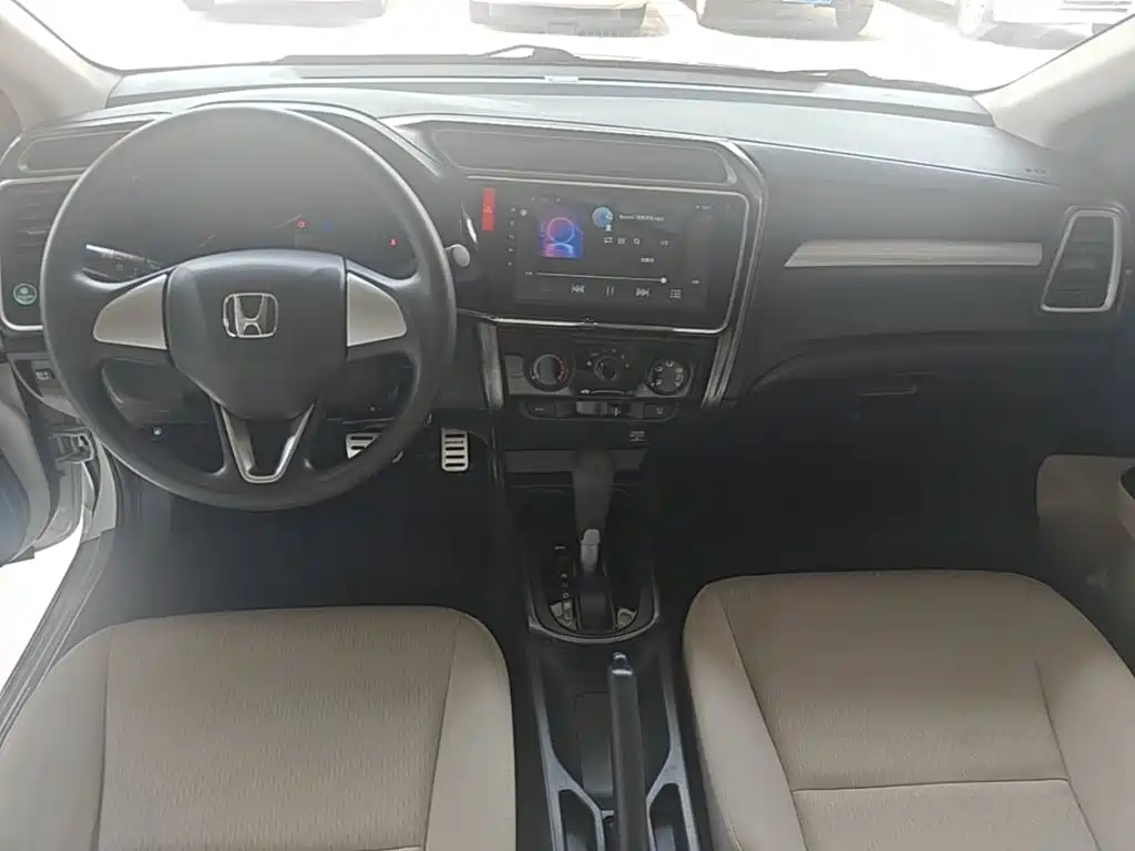 Honda Greiz 2017 — фото 10