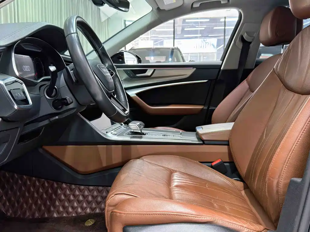 Audi A6L 2021