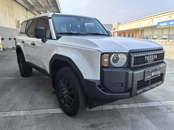 Toyota Prado 2024