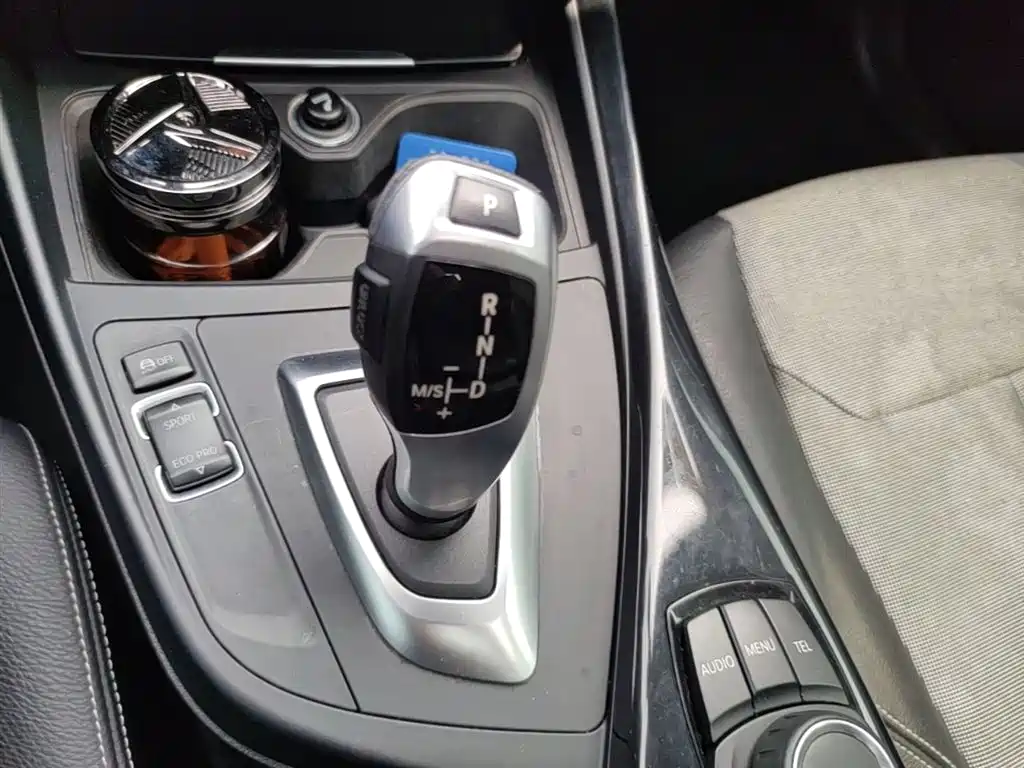 BMW 1 Series 2016 — фото 14