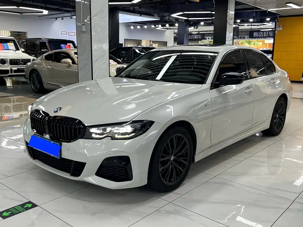BMW 3 Series 2022