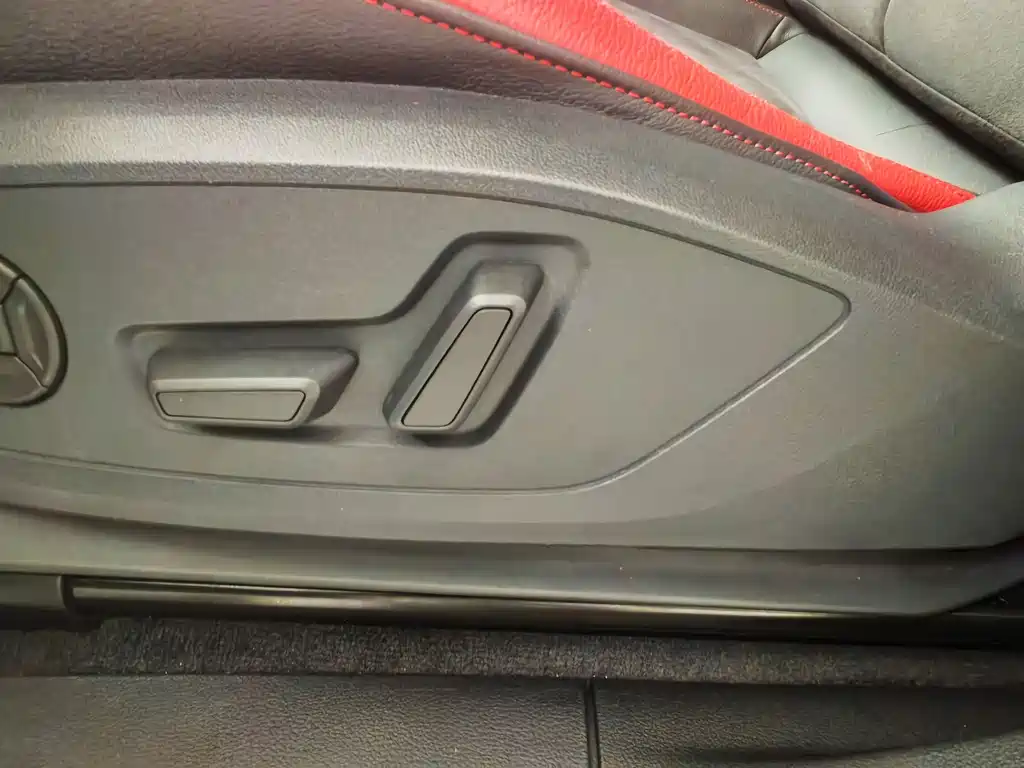 Audi Q3 2023 — фото 14