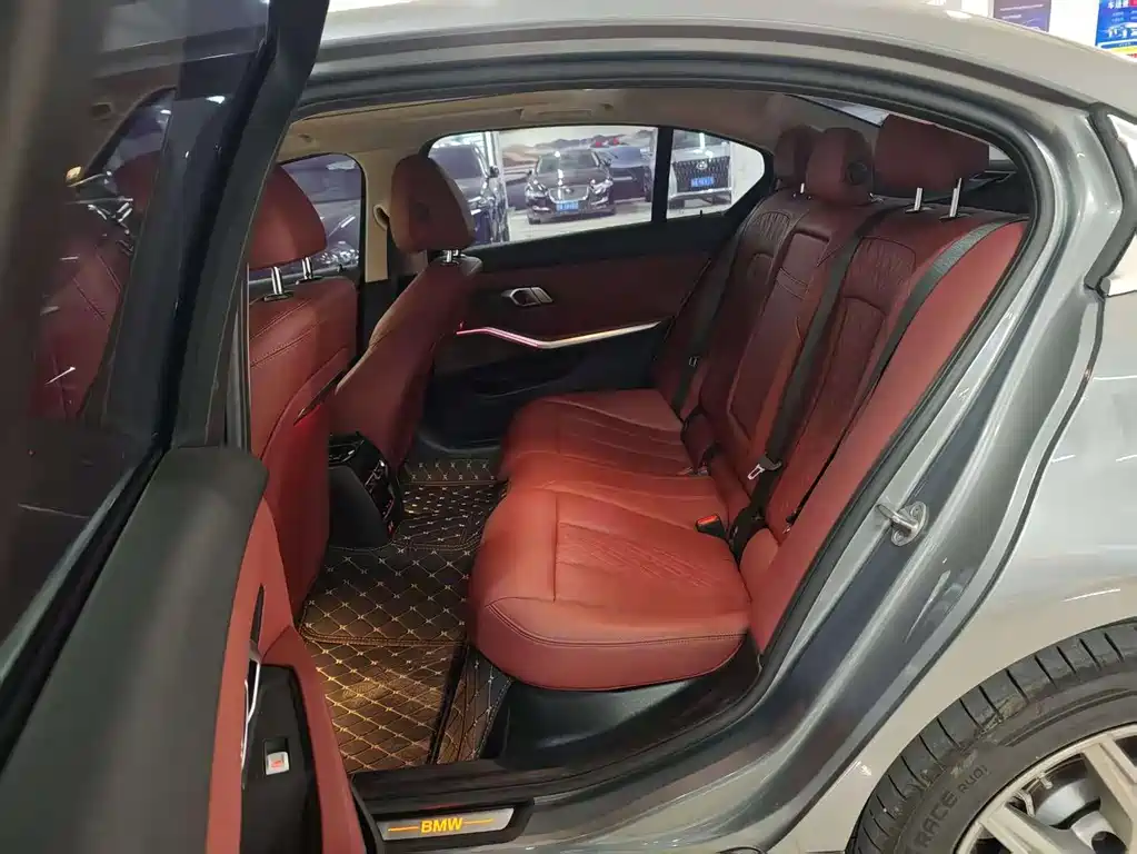BMW i3 2024