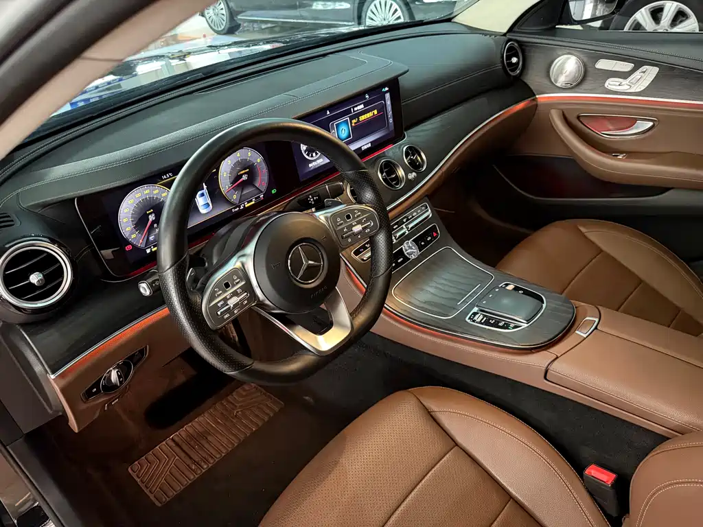 Mercedes-Benz E-Class 2020 — фото 4