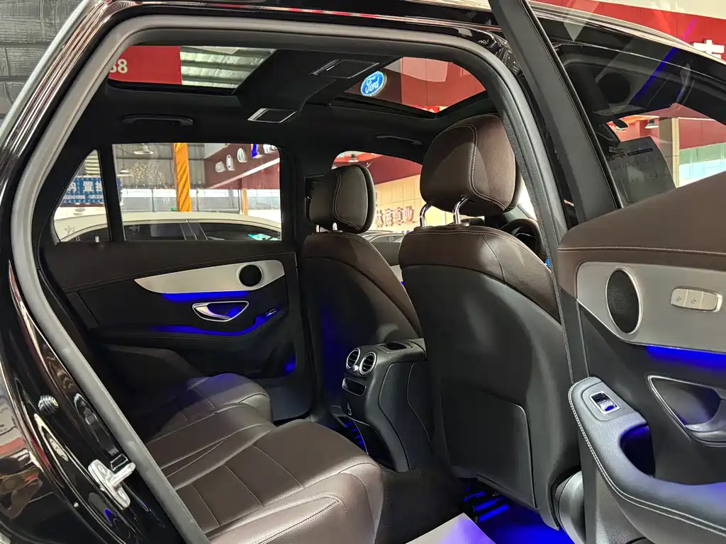 Mercedes-Benz GLC 2021 — фото 10