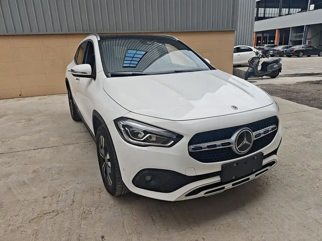 Mercedes-Benz GLA 2022