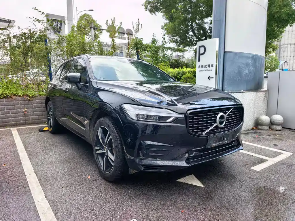 Volvo XC60 2020 — фото 2