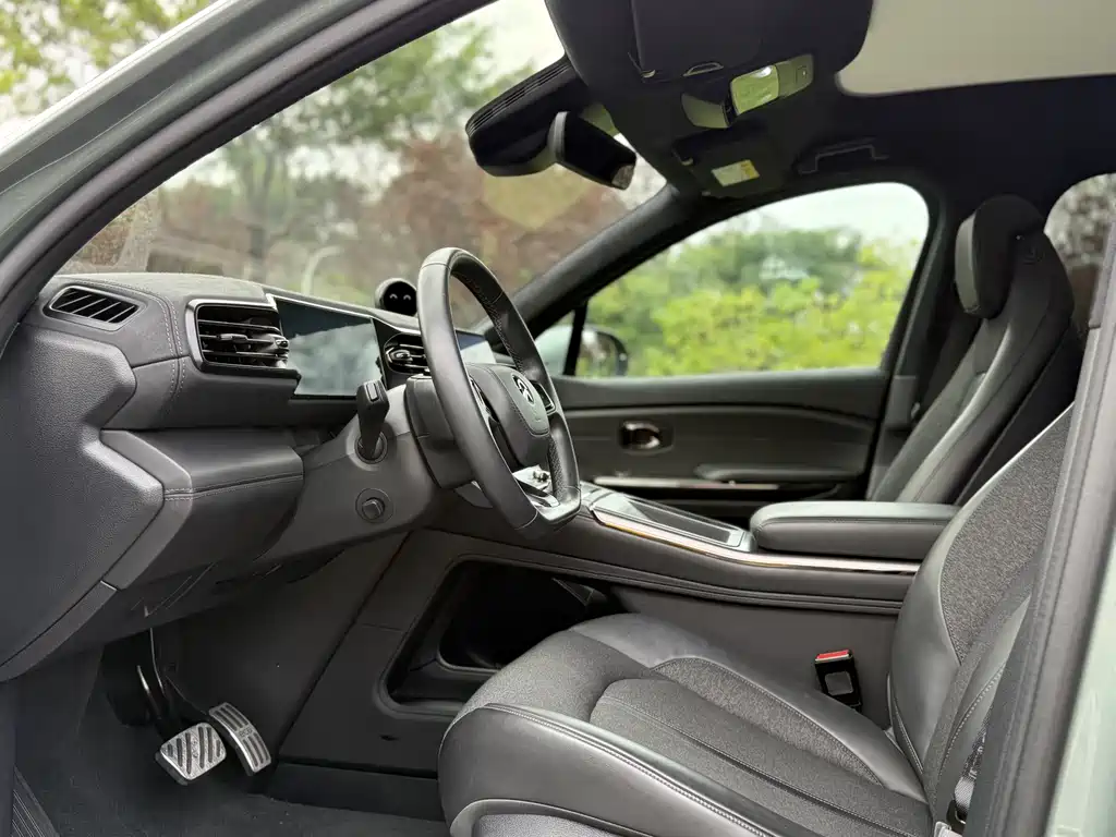 NIO EC6 2021
