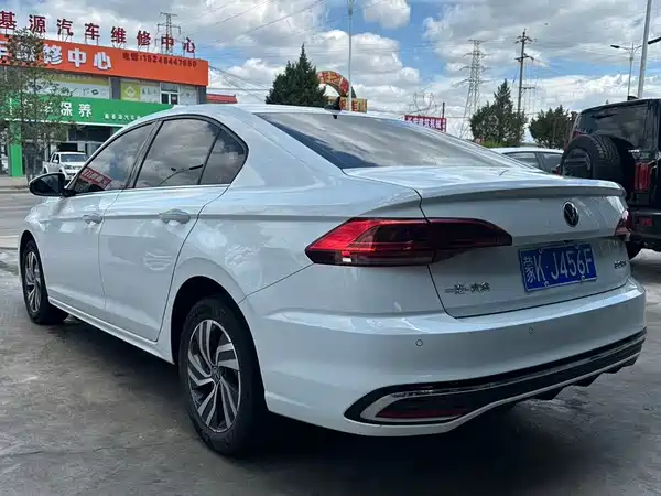 Volkswagen Bora 2022