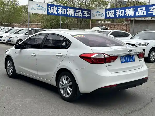 Kia K3 2016