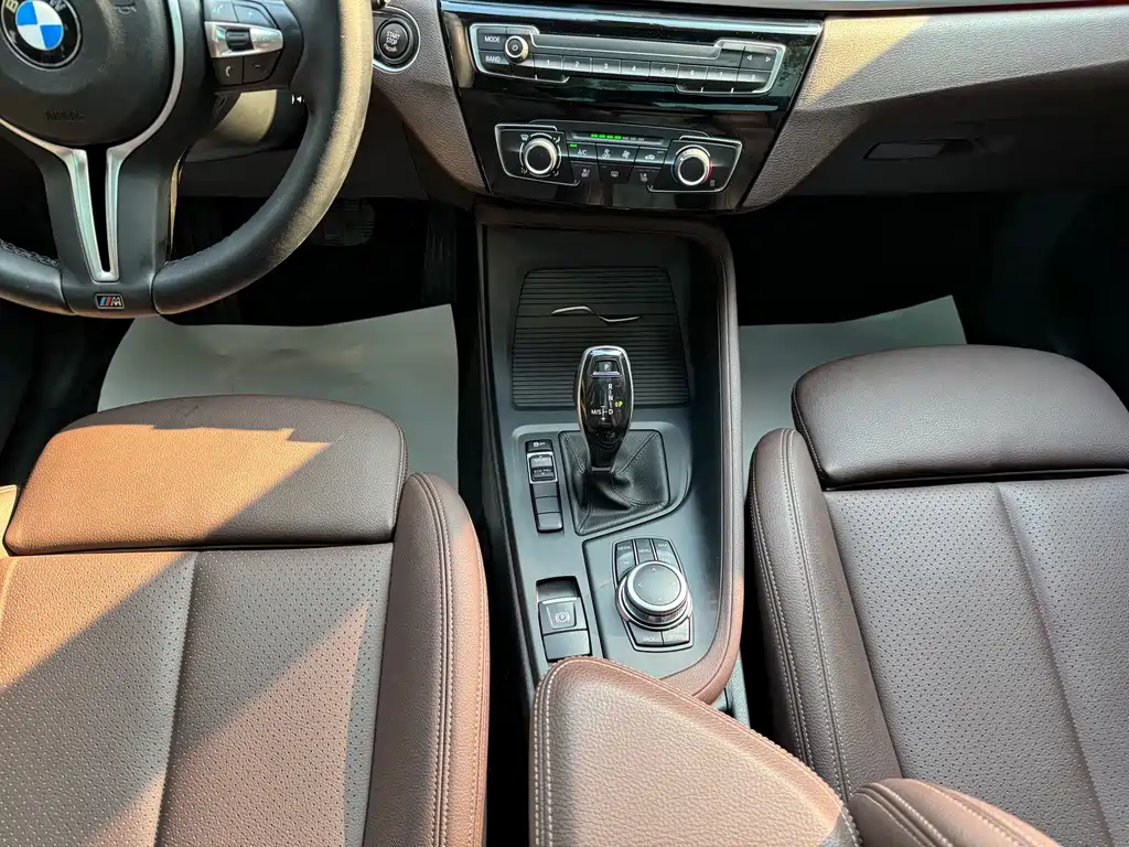 BMW X1 2022 — фото 15
