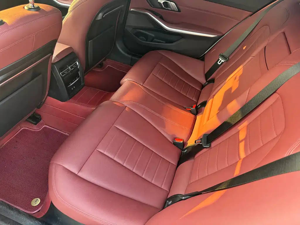 BMW 3 Series 2021