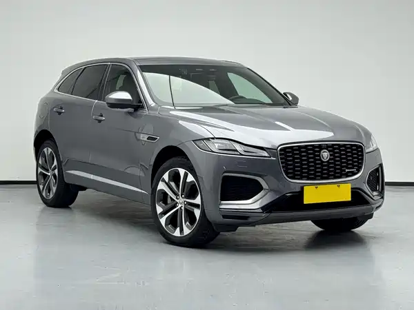 Jaguar F-PACE 2022