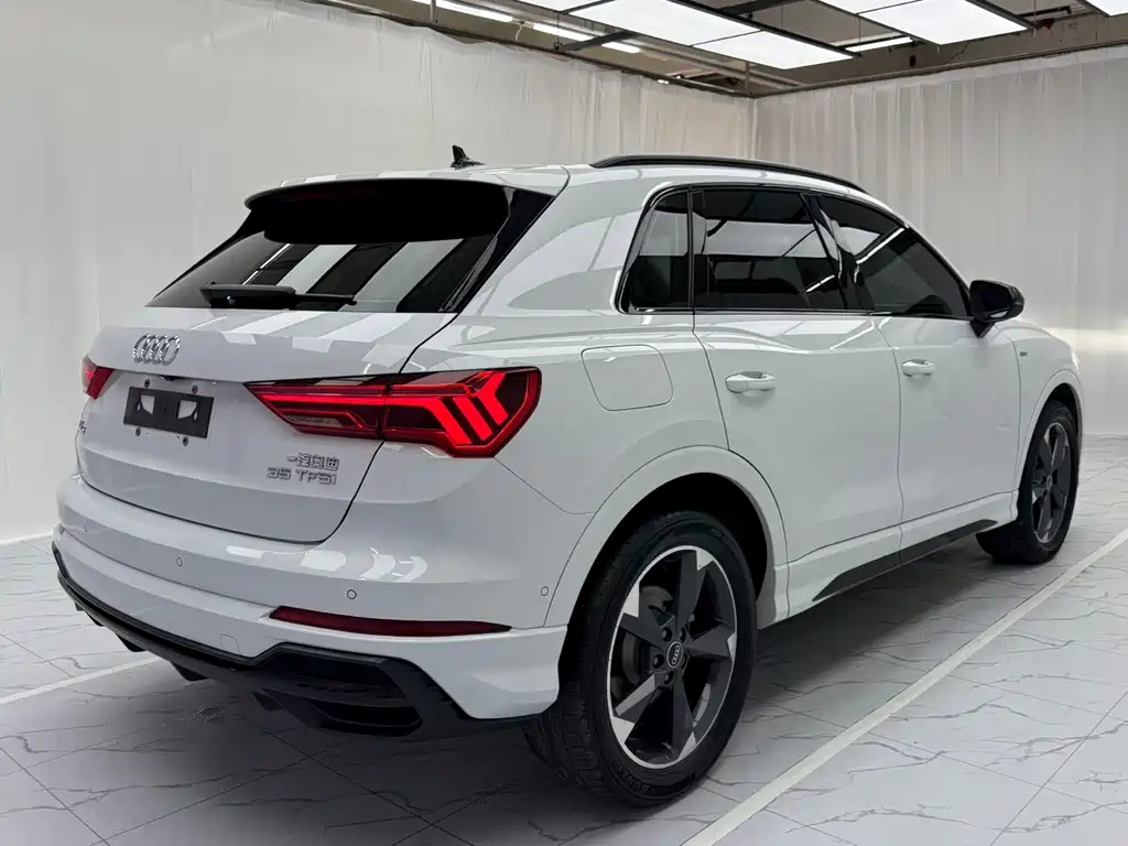 Audi Q3 2022