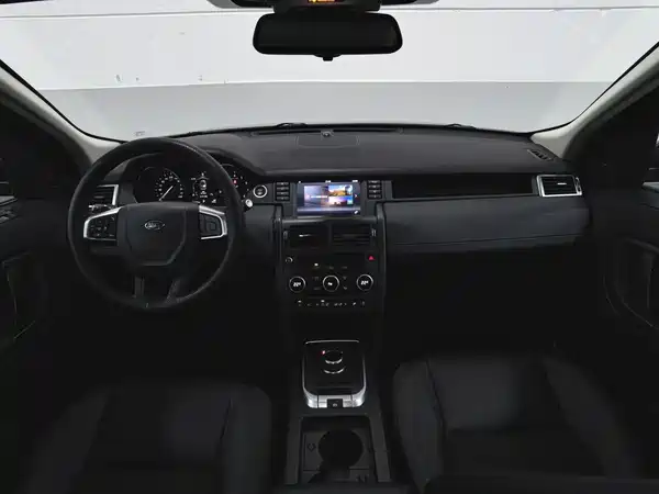 Land Rover Discovery Sport 2017