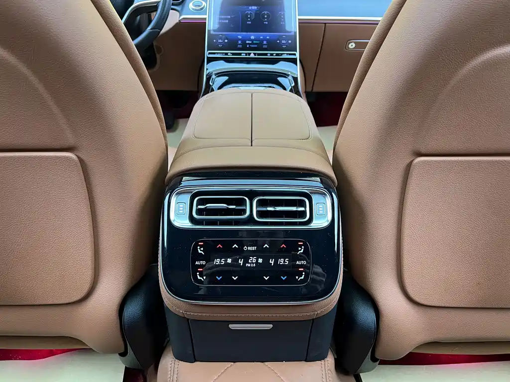 Mercedes-Benz S-Class 2024 — фото 24